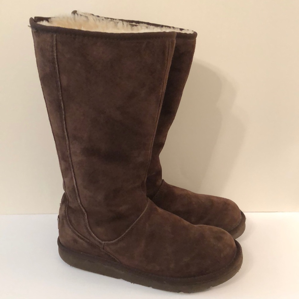 Ugg Knightsbridge Brown Suede Back Zip Boots 9M